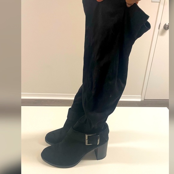 Thigh high boots - Picture 2 of 4